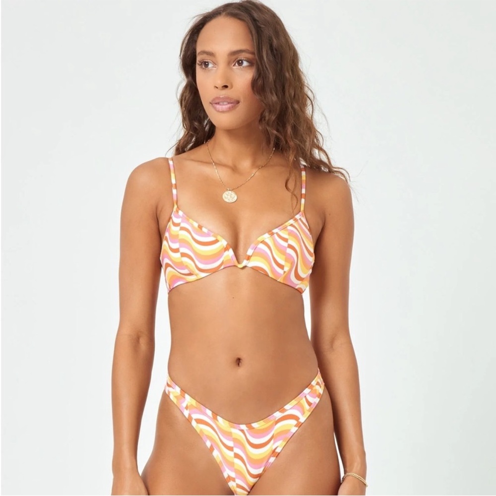 NWT L*Space Eco Chic Econyl® Helena Bikini Top Size M Color By The Waves